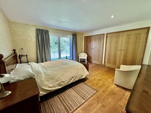 Photo 15- click for photo gallery